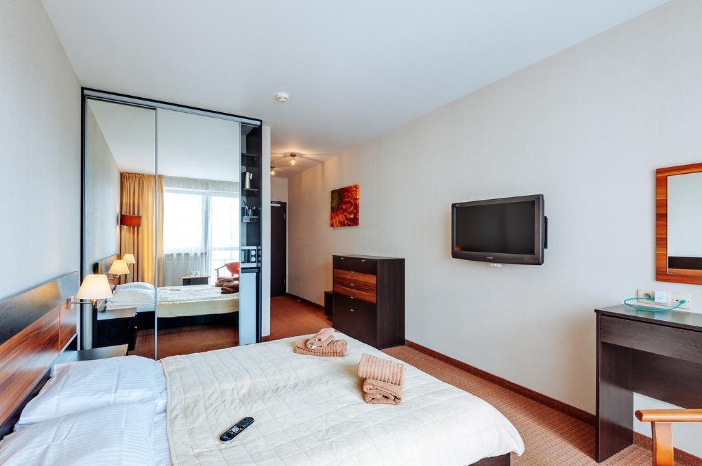 Apartamenty Diva 코워브제크 외부 사진