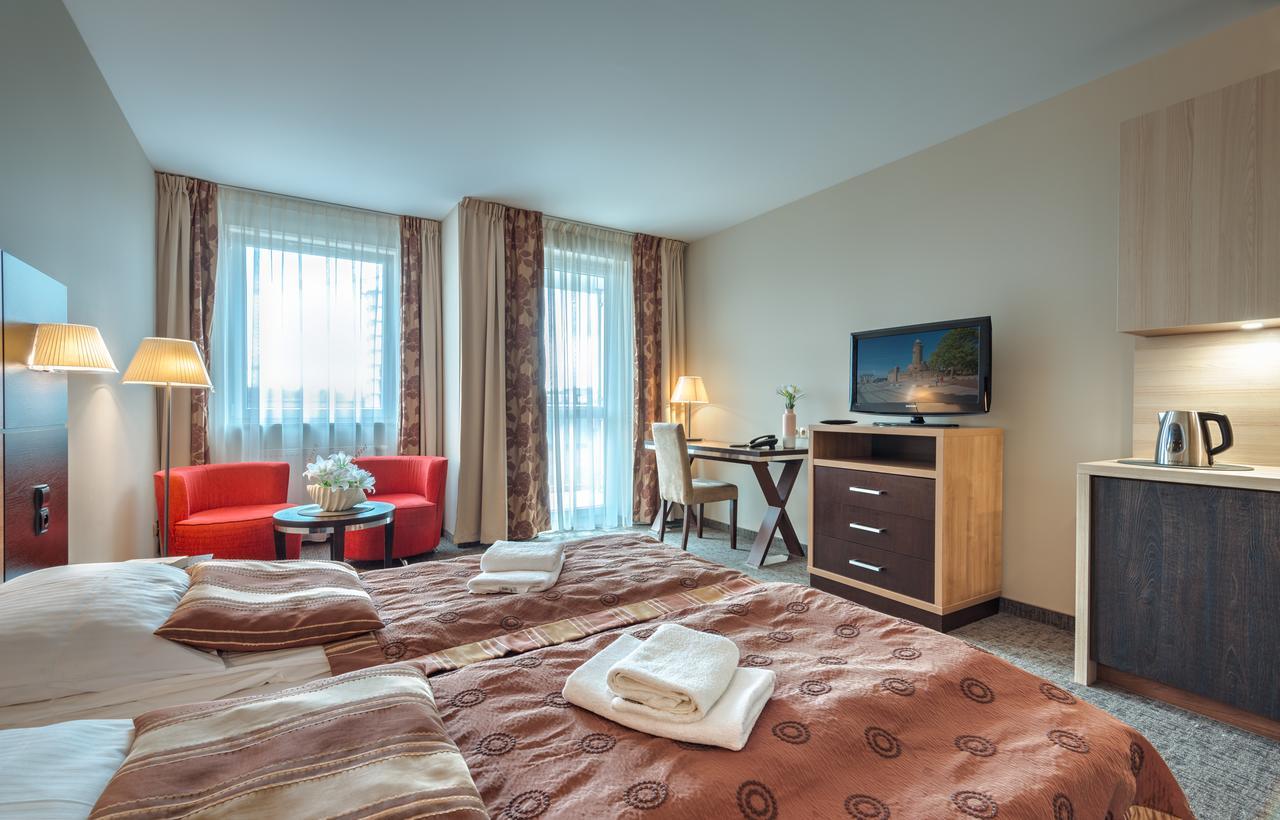 Apartamenty Diva 코워브제크 외부 사진